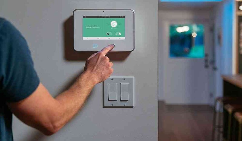 Can Vivint Smart Remote Control Multiple Devices?