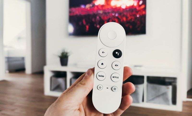 Does Chromecast Streaming Device Remotes Work With Smart Tvs? Compatibility Guide