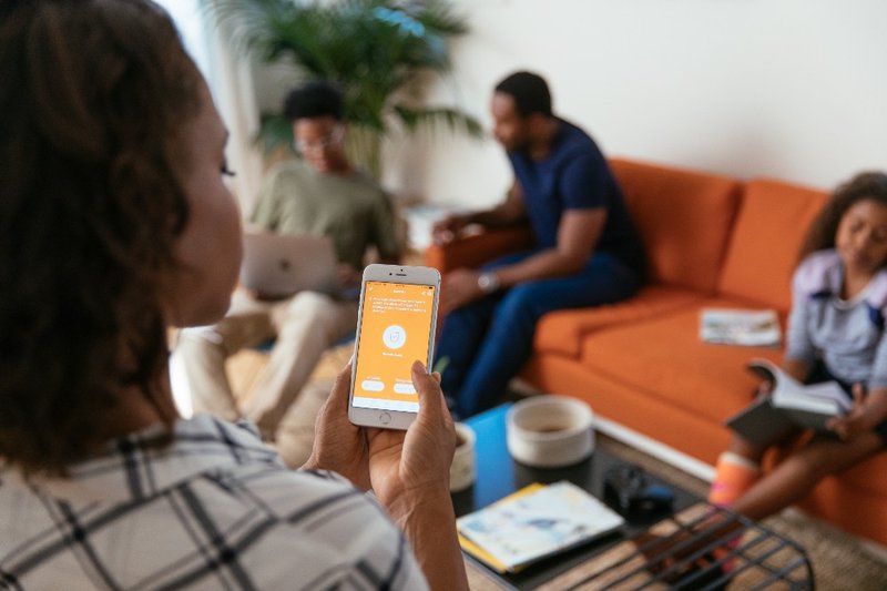 How To Use Vivint Smart Remote While Traveling
